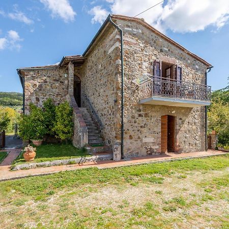 Cozy Home In Massa Marittima Gr With Kitchen Esterno foto