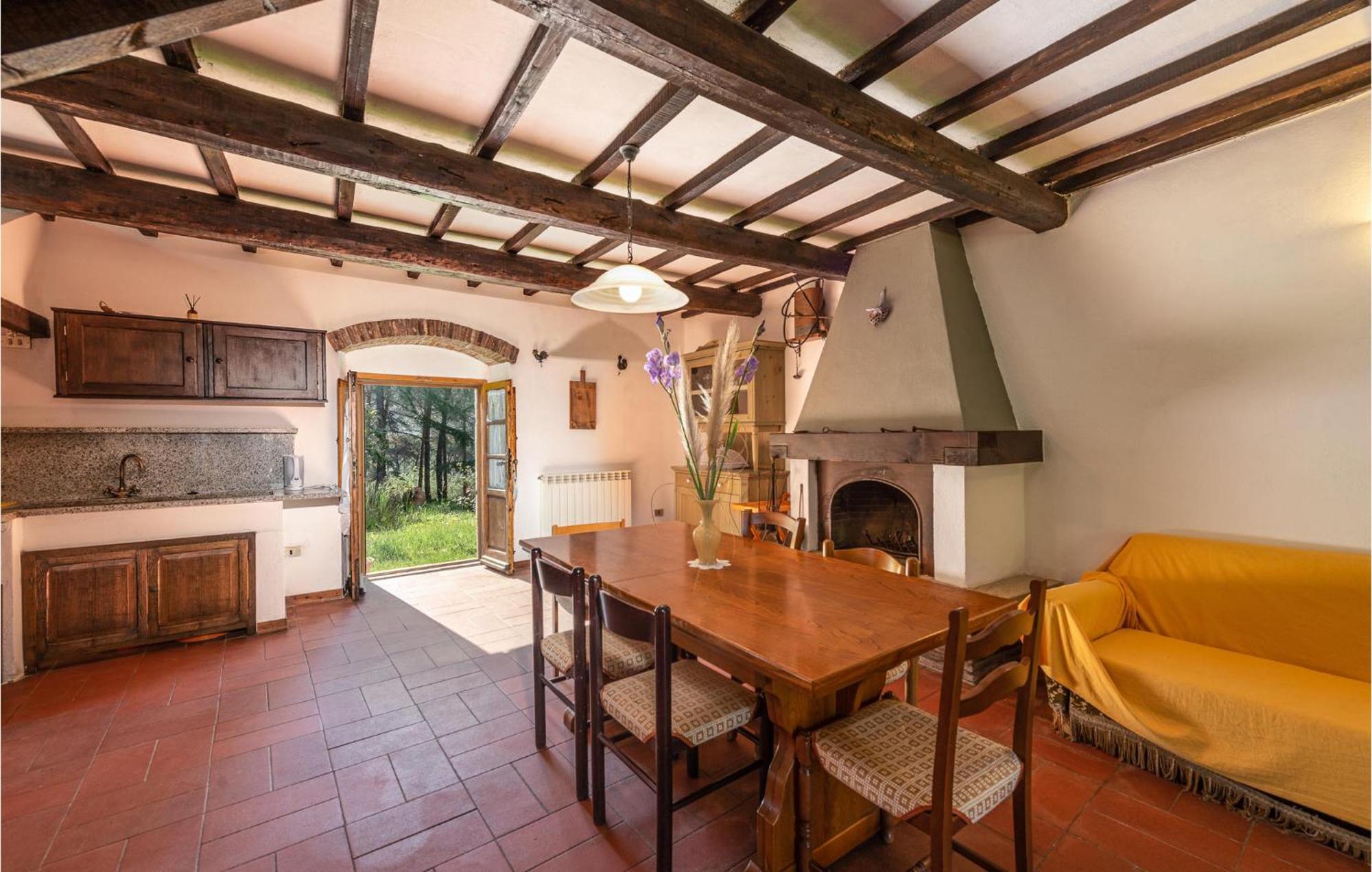 Cozy Home In Massa Marittima Gr With Kitchen Esterno foto