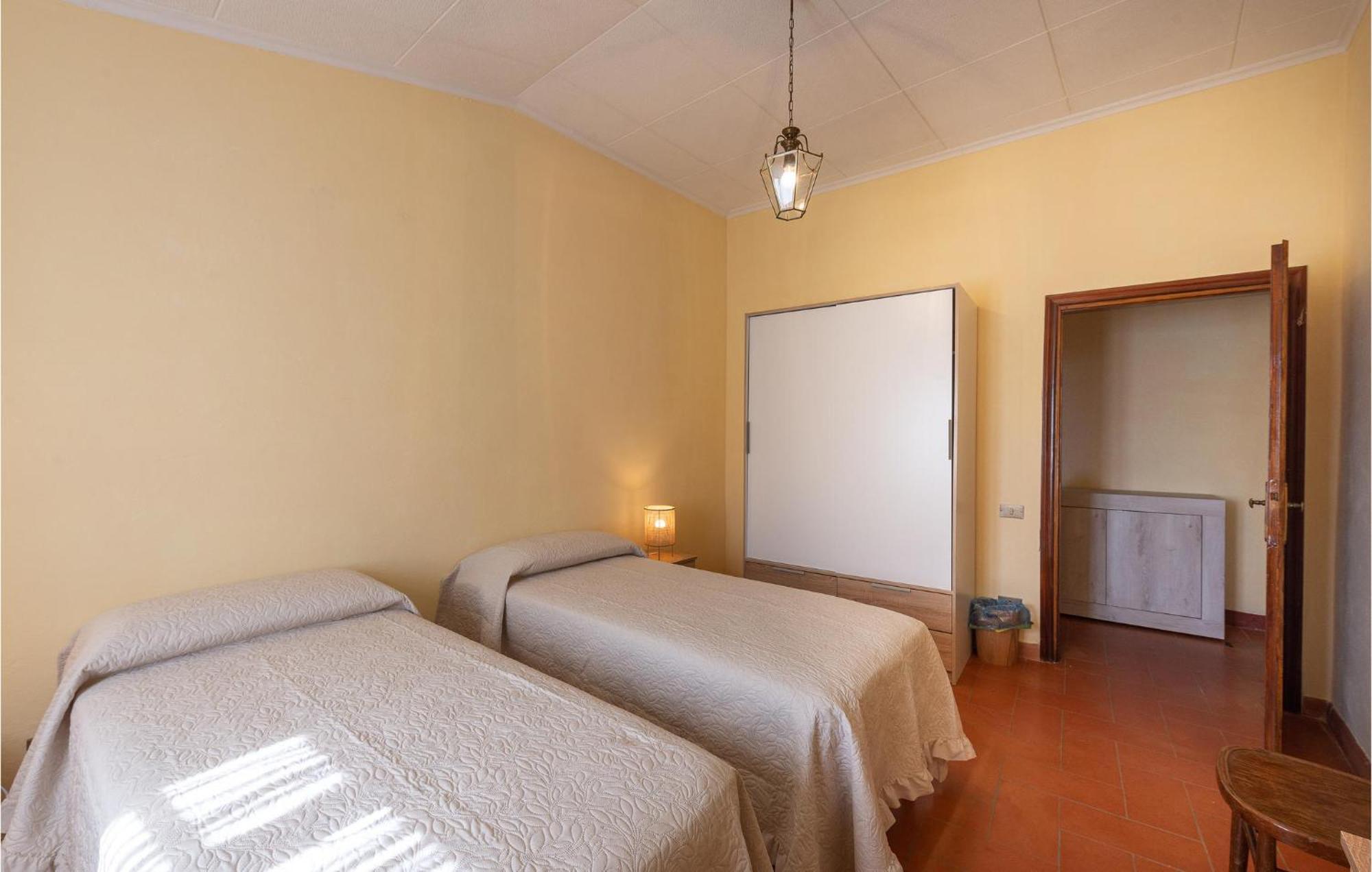 Cozy Home In Massa Marittima Gr With Kitchen Esterno foto