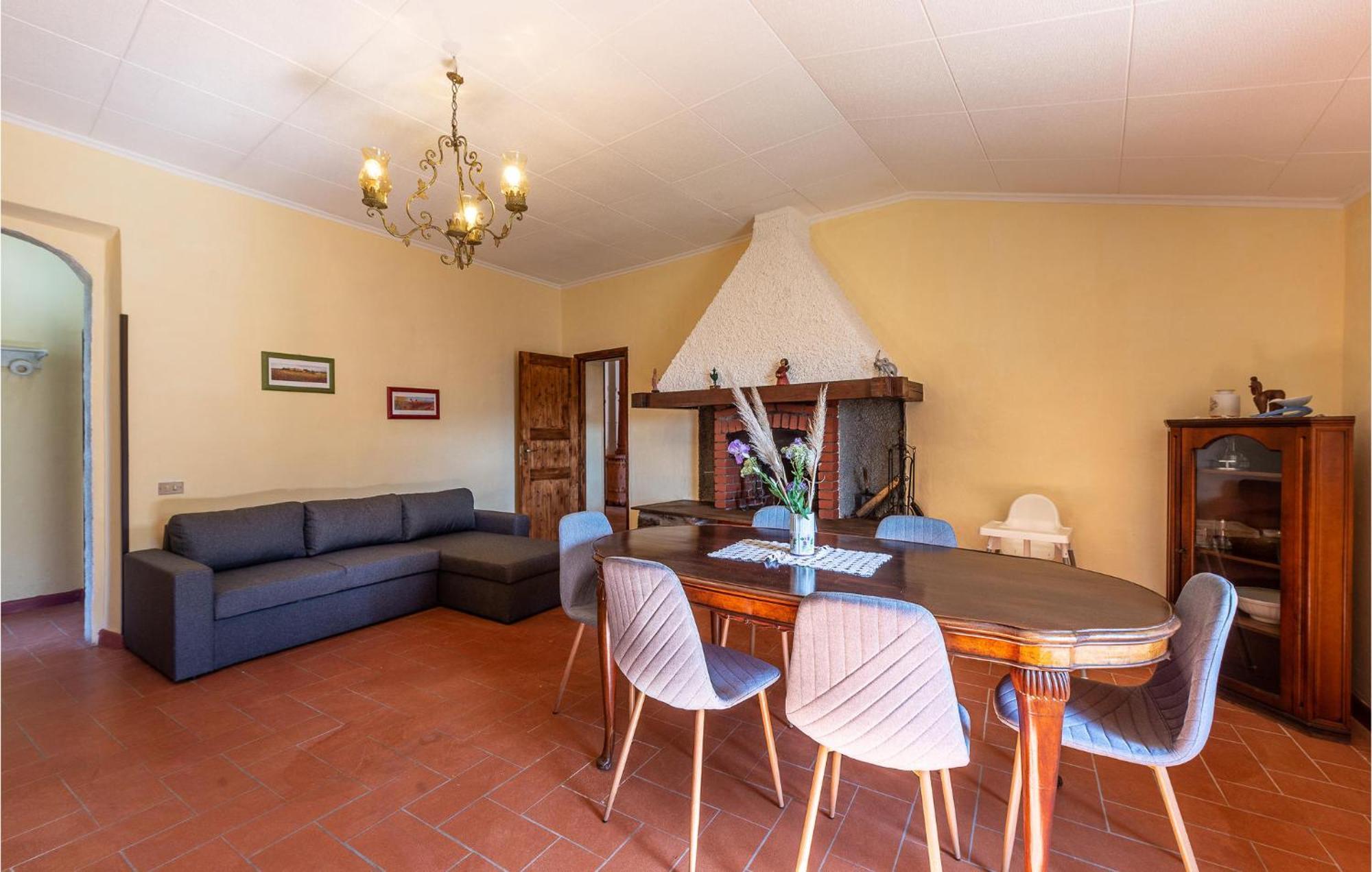 Cozy Home In Massa Marittima Gr With Kitchen Esterno foto