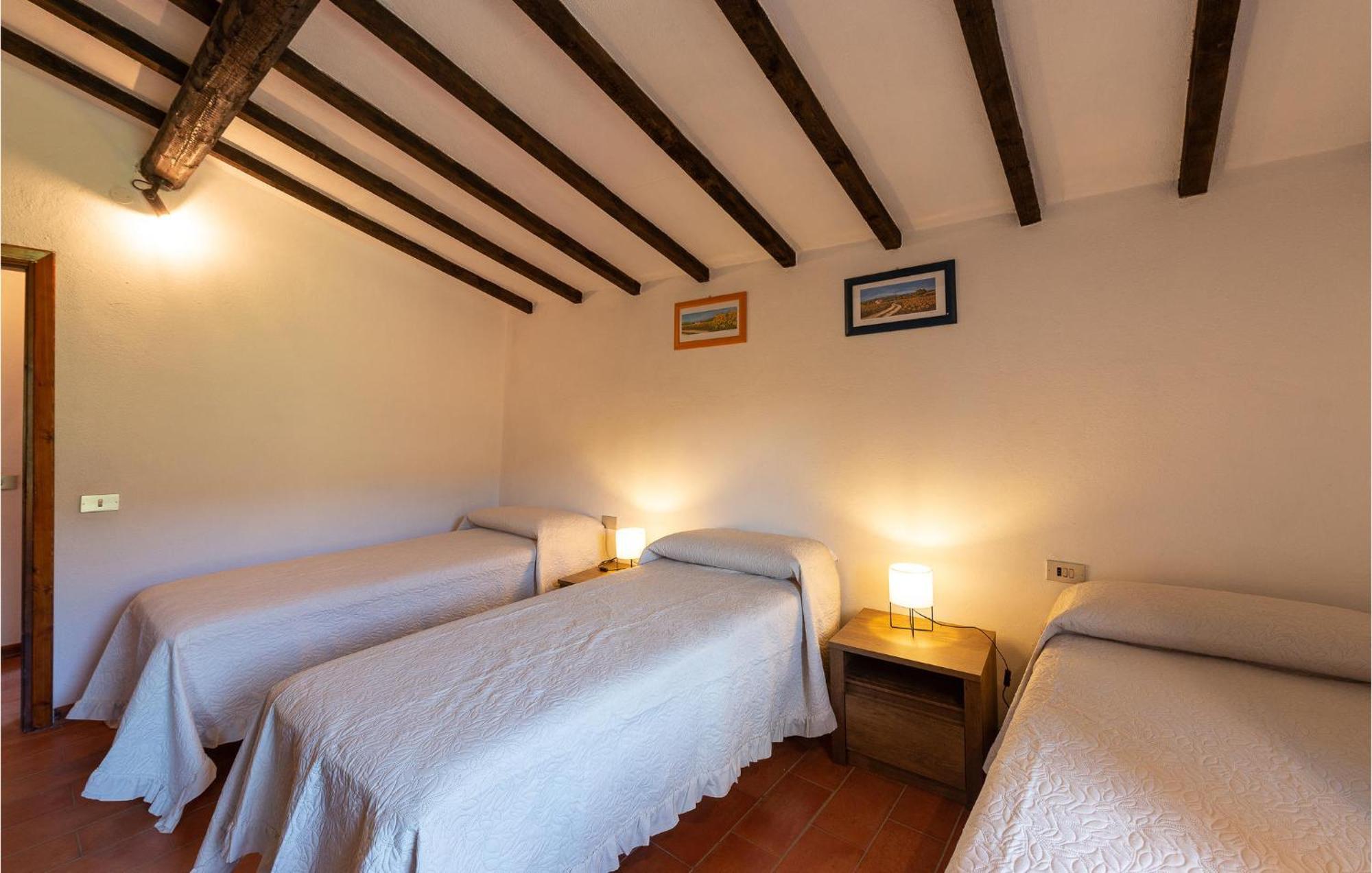 Cozy Home In Massa Marittima Gr With Kitchen Esterno foto