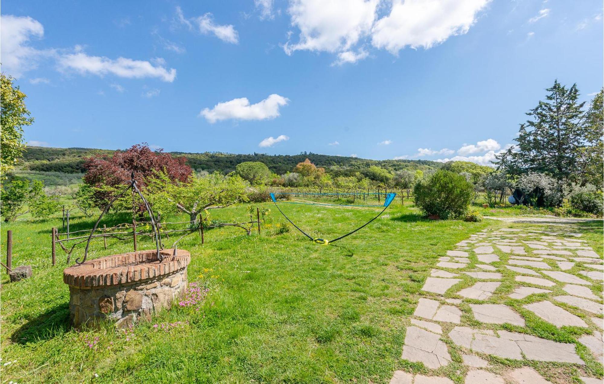 Cozy Home In Massa Marittima Gr With Kitchen Esterno foto