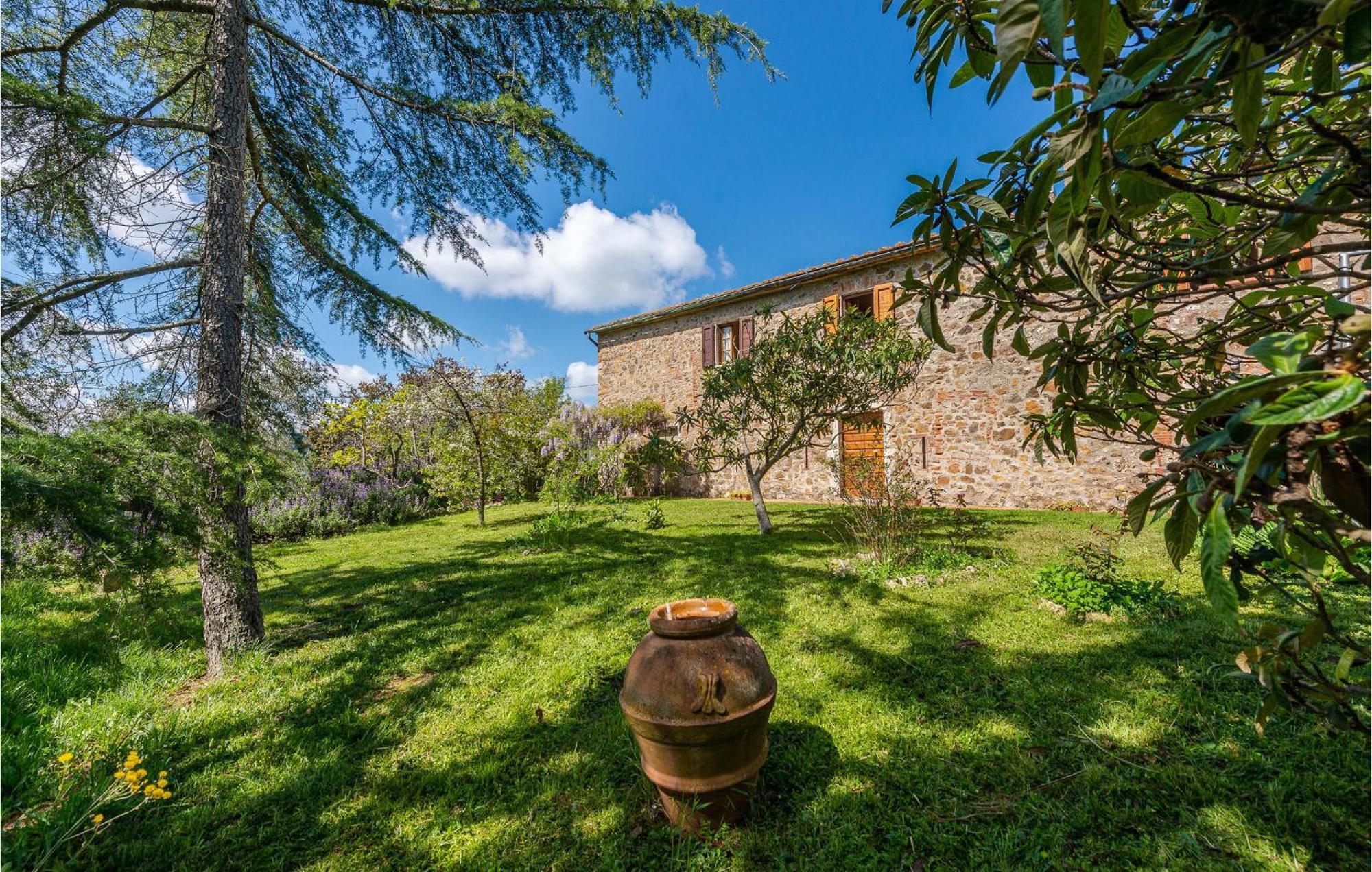 Cozy Home In Massa Marittima Gr With Kitchen Esterno foto